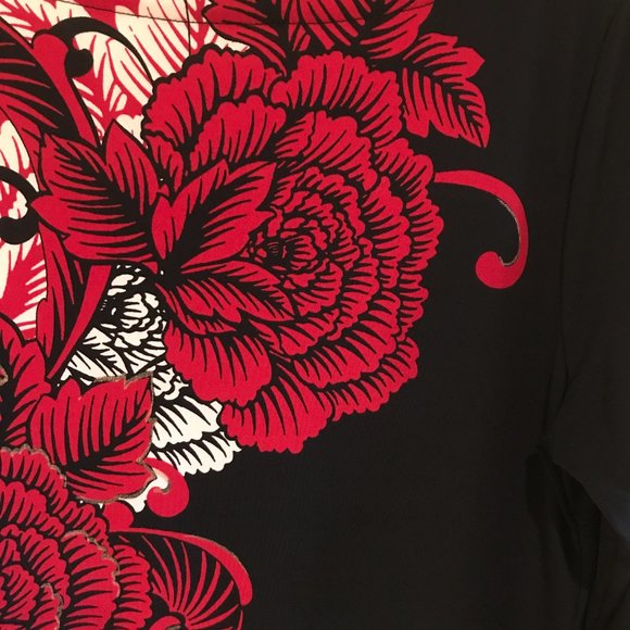 J M Collection ladies top size medium red and black - Picture 7 of 7